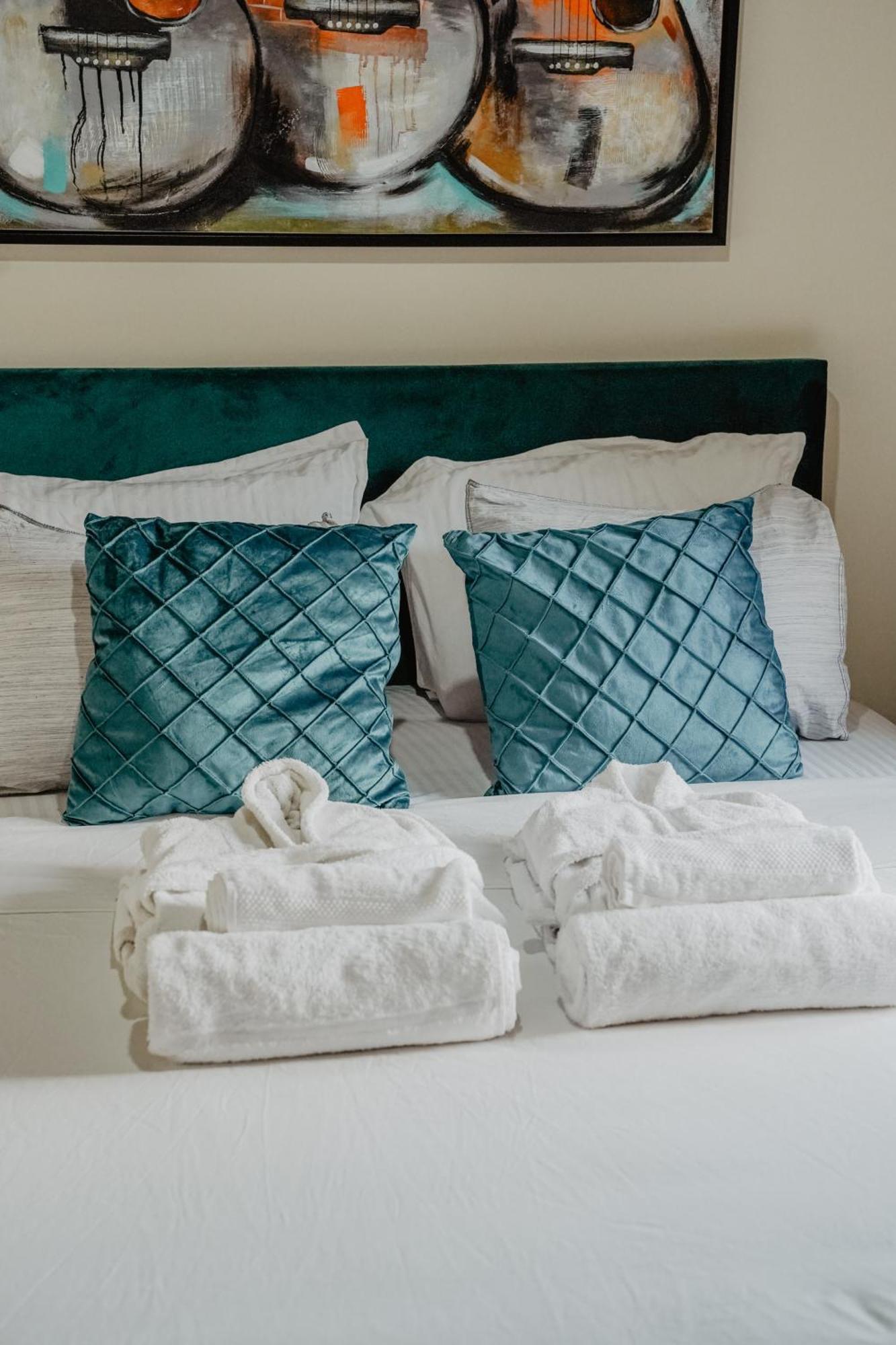 The Stonehouse Suites With Private Bath Spas Лімасол Екстер'єр фото